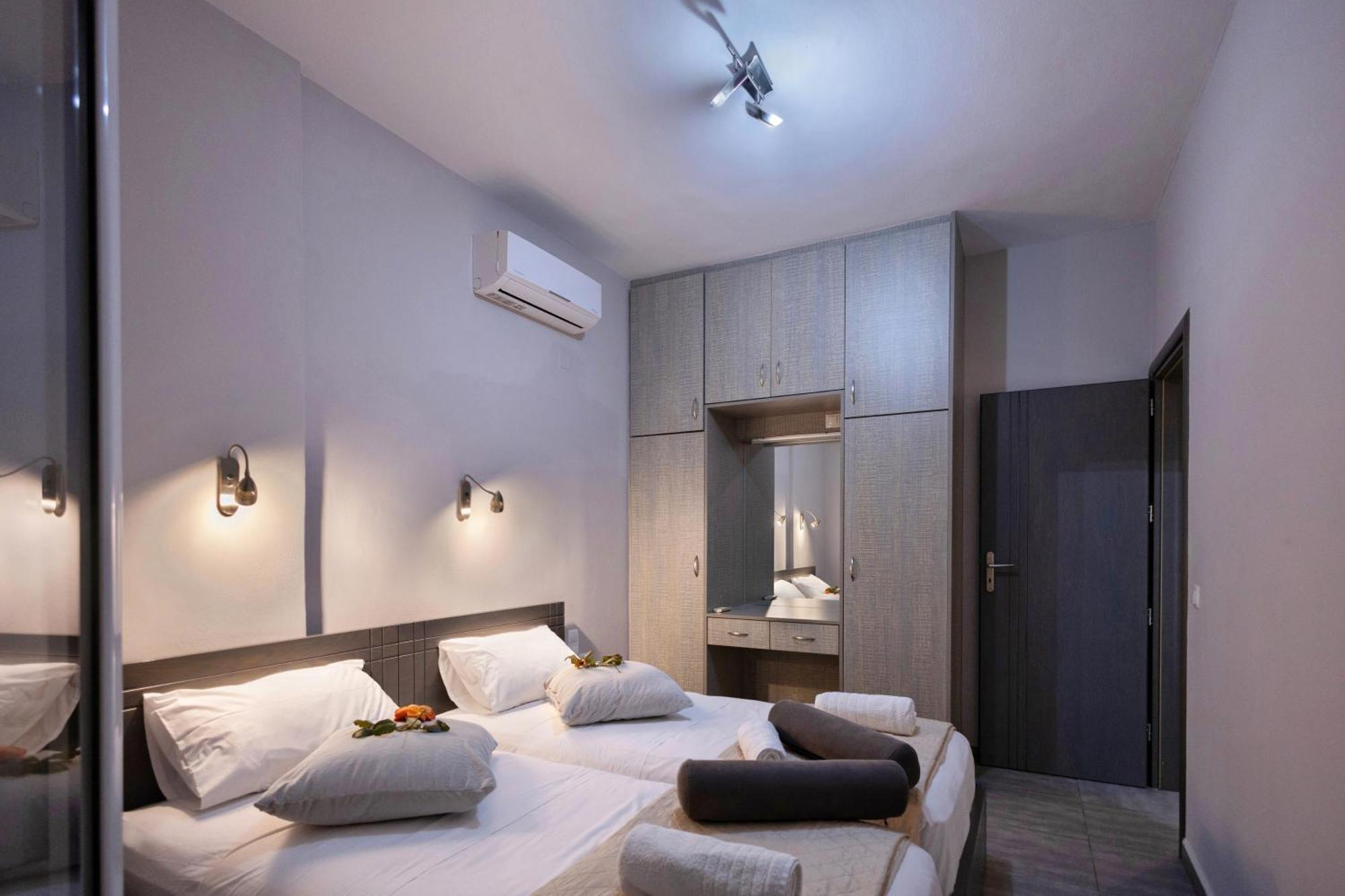 Akrotiri Panorama- Luxury Rental Apartments With Sea View Родакинон Екстериор снимка