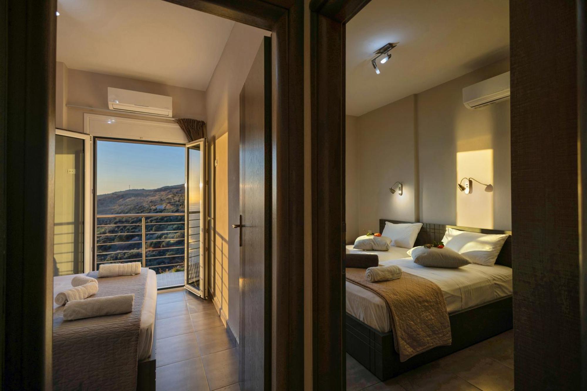 Akrotiri Panorama- Luxury Rental Apartments With Sea View Родакинон Екстериор снимка